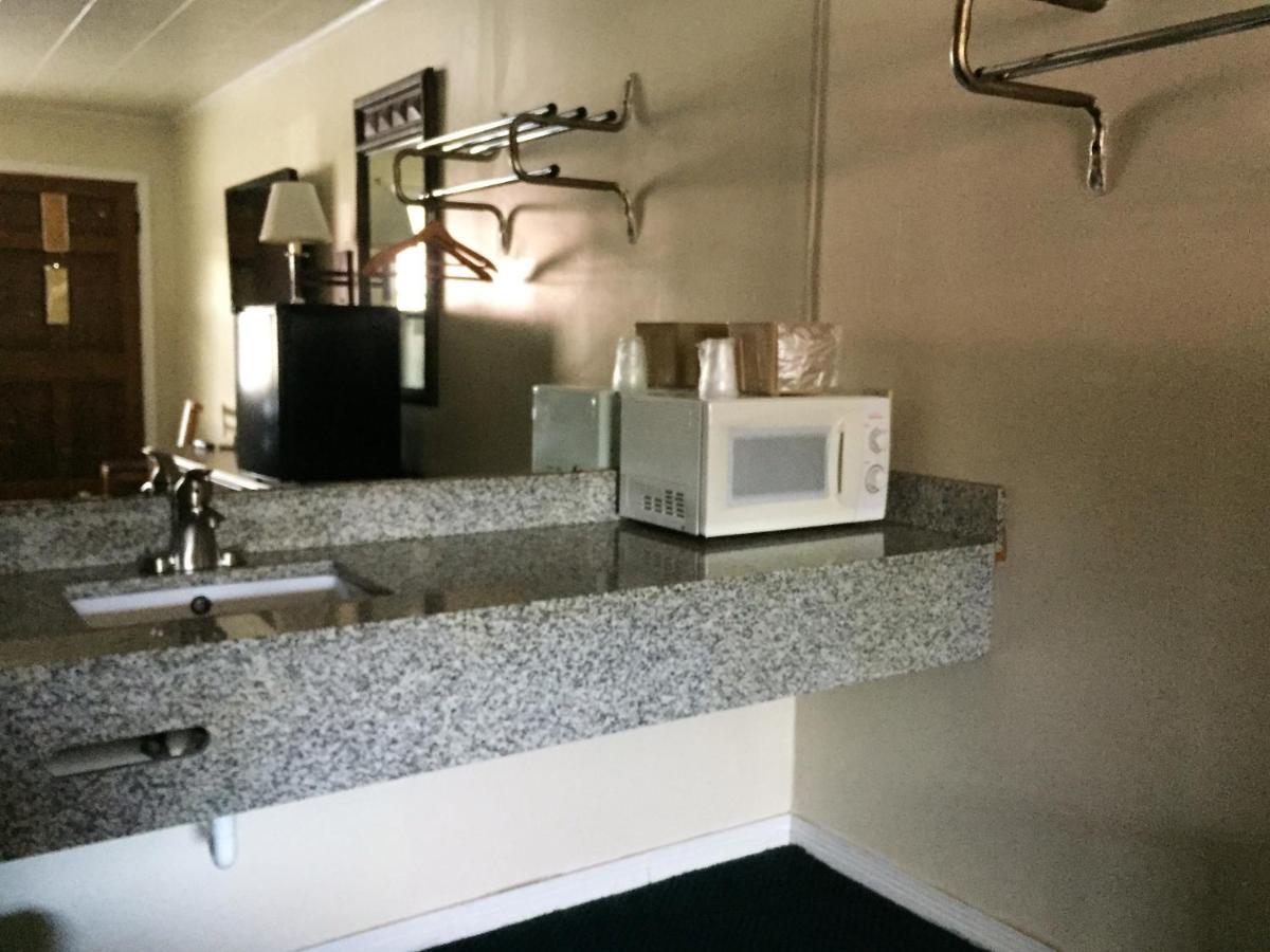 Royal Inn Monroeville Dış mekan fotoğraf